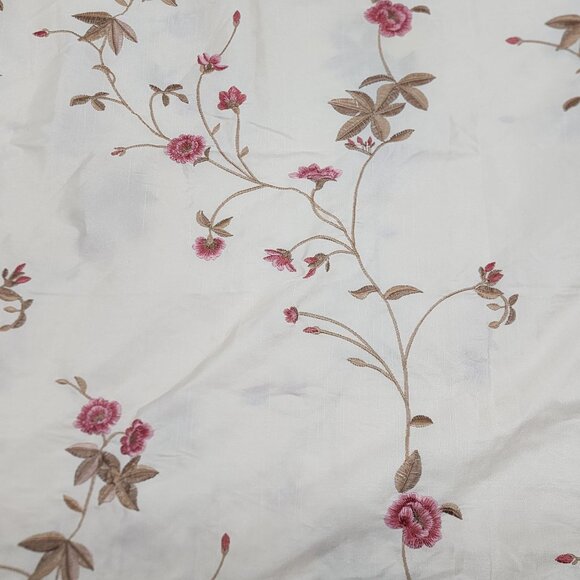 Vintage Floral Embroidered Octagonal Fabric Pre Cut With Pink & Brown Blooms - Picture 4 of 8